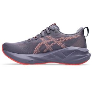 ASICS Novablast 5